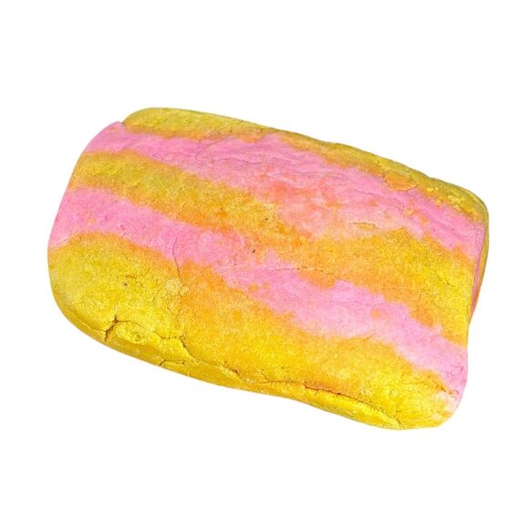 Lush x Beetlejuice Never Trust the Living Bubble Bath Bar Grapefruit Davana NWT - Picture 9 of 9